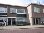 Voorgevels.
              <br/>
              Bas van Roijen